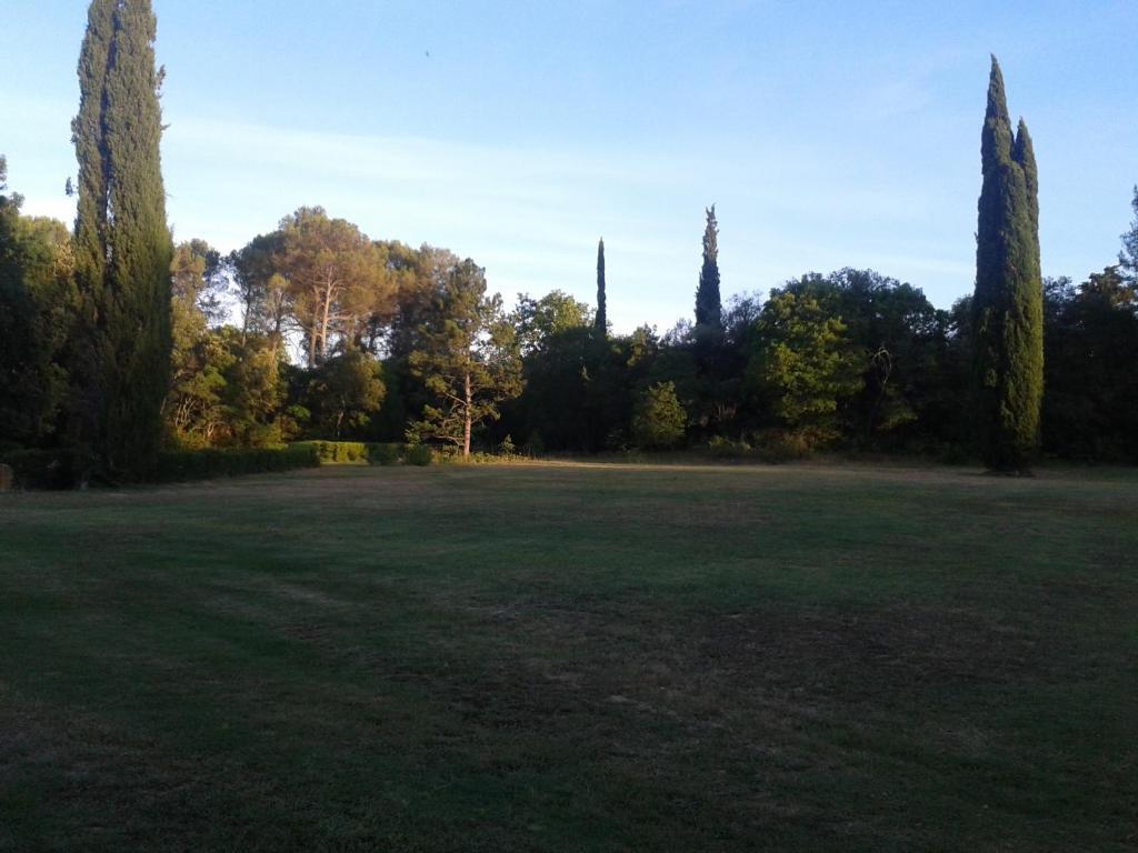 Domaine De Saint Clement Acomodação com café da manhã Prades-le-Lez Exterior foto